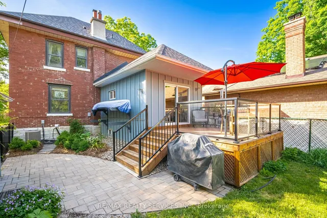 Additional image 36 of 73 Wellington St