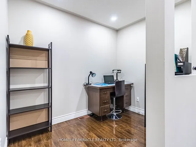 Additional image 19 of 4 Fairhill Ave