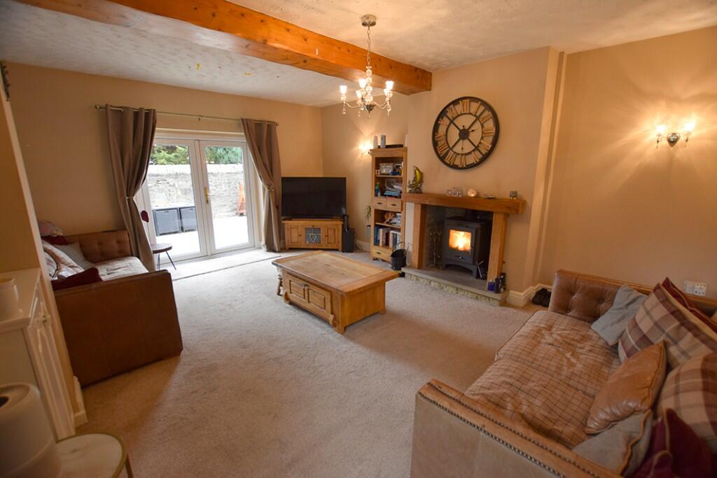 Additional image 19 of 33 Church Square, Burnley, Lancashire, BB10 3NH