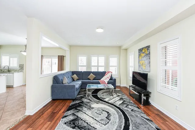 Additional image 18 of 32 Charger Lane