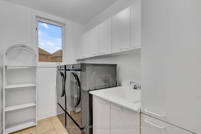 Additional image 13 of 13 Pathlink Gate