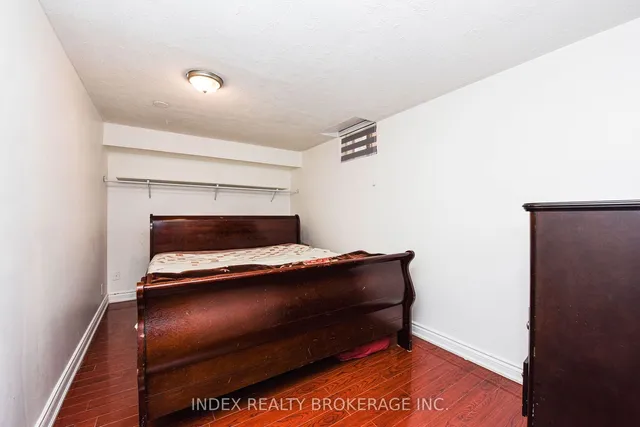 Additional image 35 of 32 Charger Lane