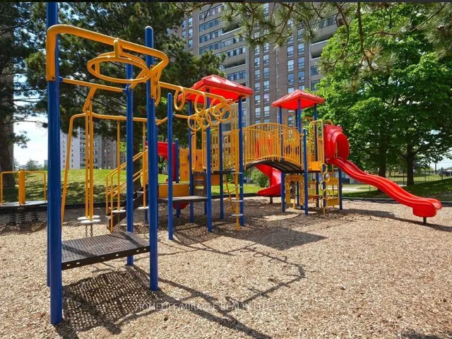 Additional image 26 of 18 Knightsbridge Rd Unit 903