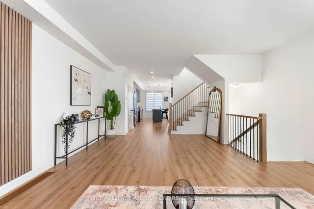 Additional image 8 of 19 Bretlon St