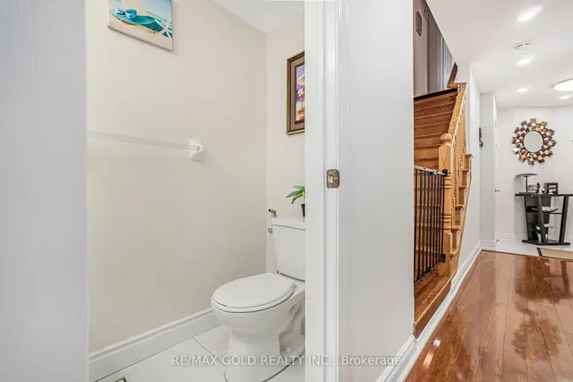 Additional image 13 of 95 Mount Fuji Cres