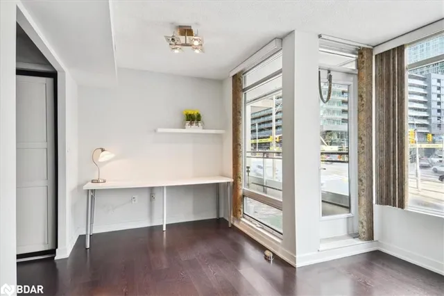 Additional image 16 of 15 Brunel Crt Unit 201