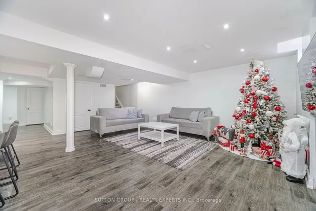 Additional image 30 of 78 Vanderpool Cres