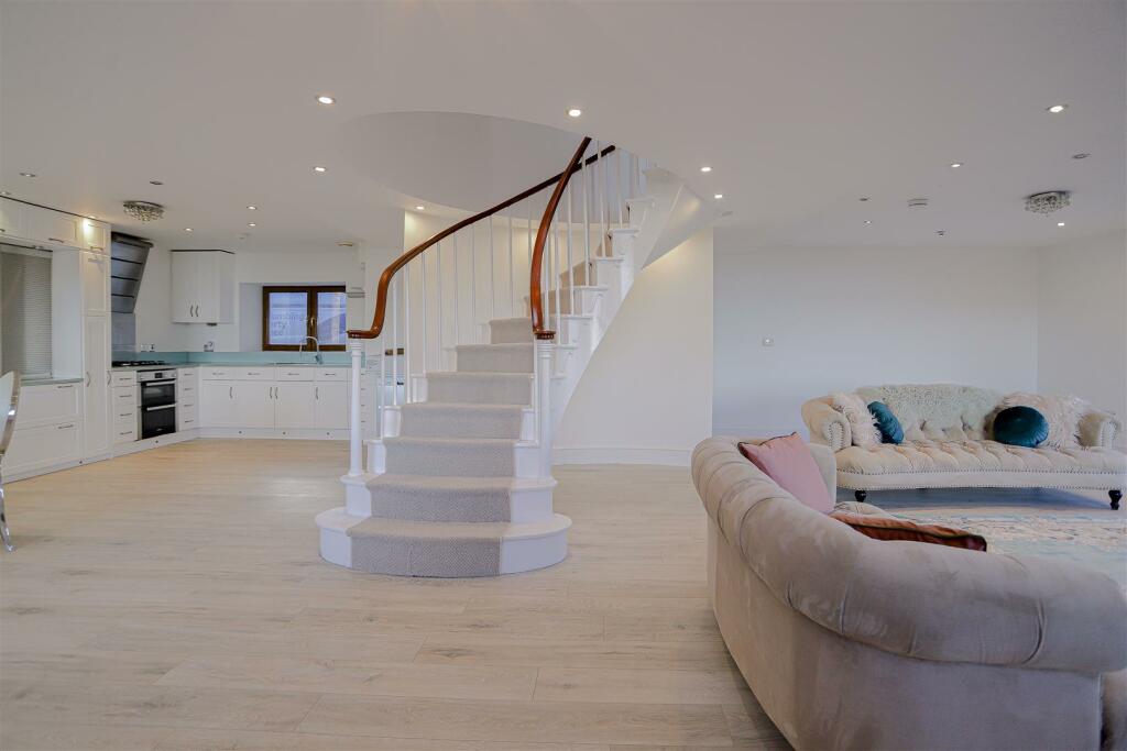 Additional image 27 of Glen View Road, Burnley