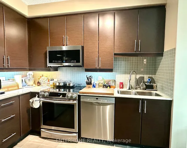 Additional image 8 of 18 Harbour St Unit 2906