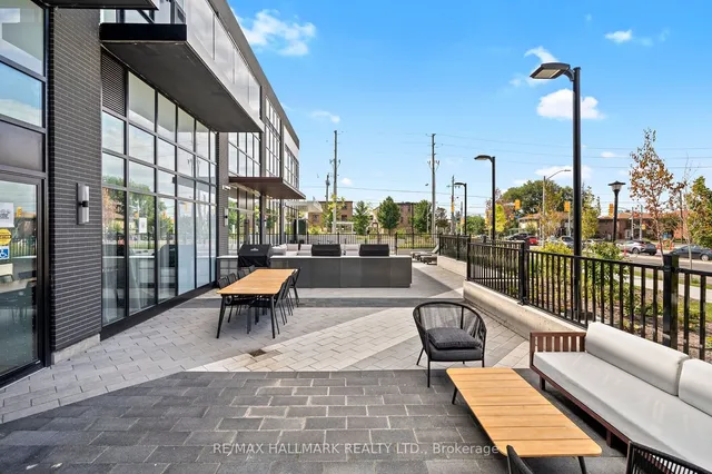 Additional image 20 of 50 George Butchart Dr Unit 118