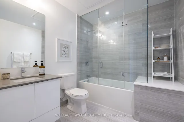 Additional image 13 of 120 Parliament St Unit PH 2404