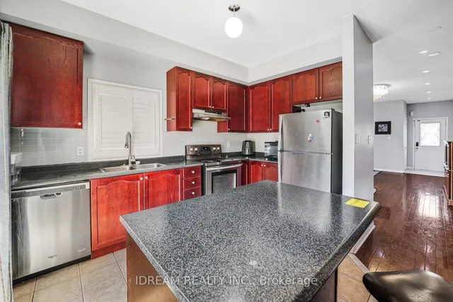 Additional image 9 of 36 Flurry Circ