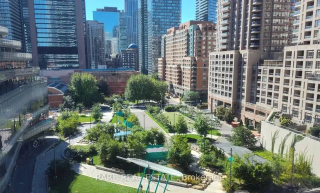 Additional image 21 of 24 Wellesley St Unit 203