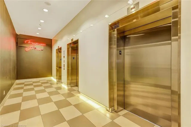 Additional image 11 of 461 Adelaide St Unit 730