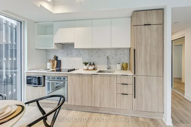 Additional image 7 of 82 Dalhousie St Unit 903