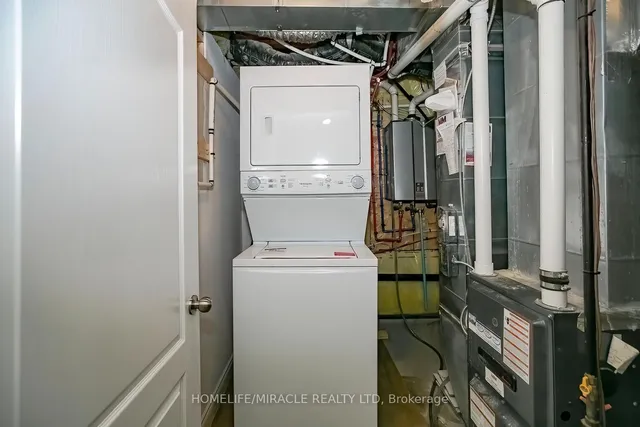 Additional image 36 of 31 Saint Dennis Rd