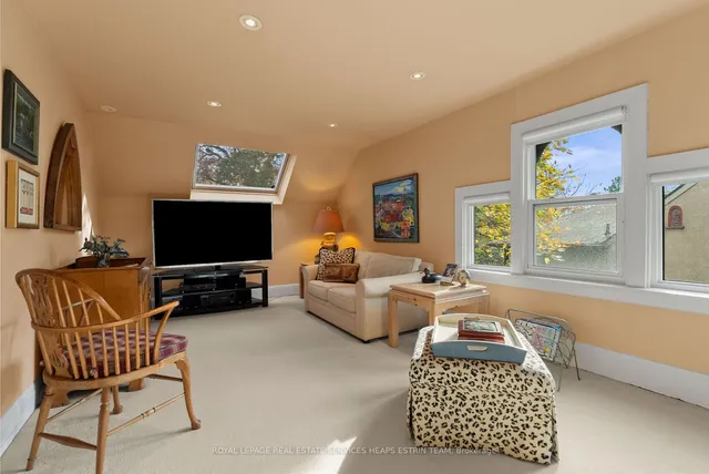 Additional image 19 of 73 Castle Frank Cres