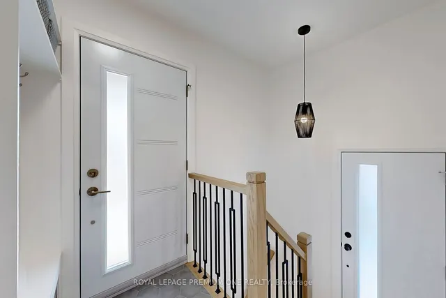 Additional image 12 of 106 Cameron Ave