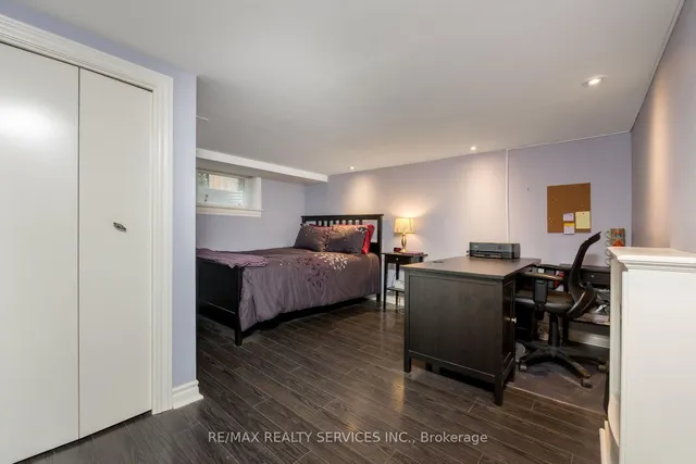 Additional image 27 of 111 Denison Ave