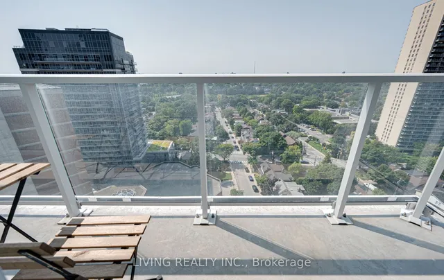 Additional image 19 of 33 Helendale Ave Unit 1512