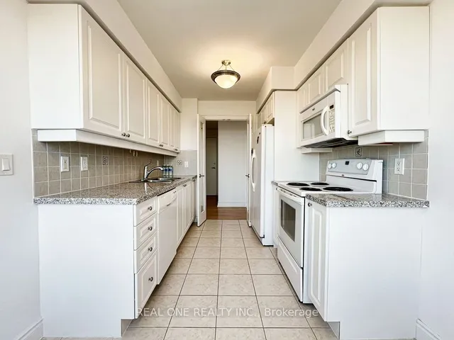 Additional image 11 of 15 Greenview Ave Unit 2512