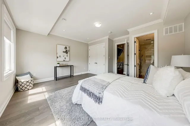 Additional image 19 of 228 Mcrae Dr