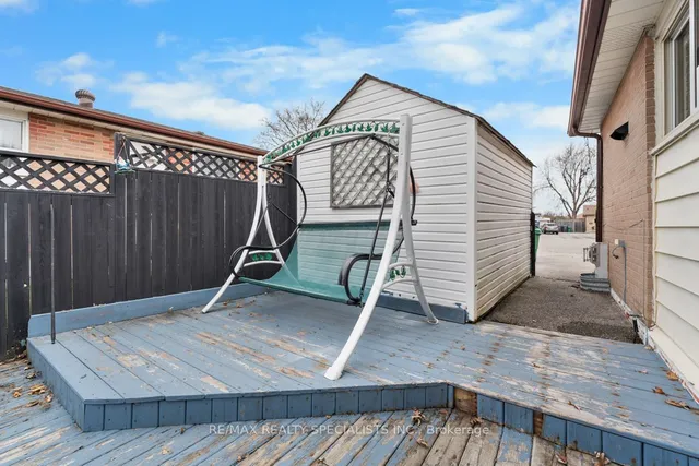 Additional image 35 of 14 Fontaine Crt