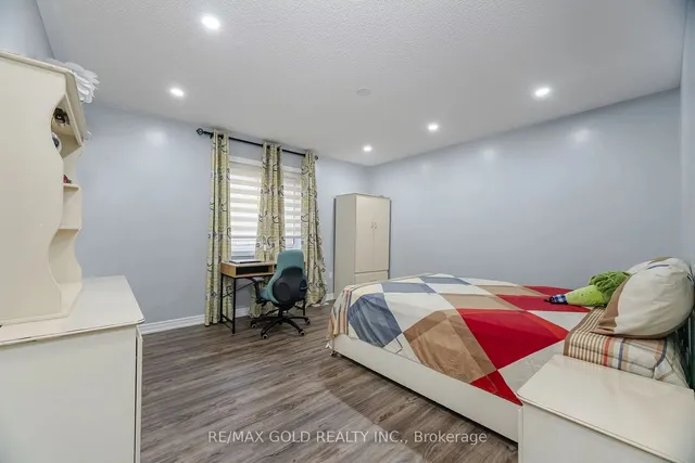 Additional image 28 of 30 Fulmer Rd