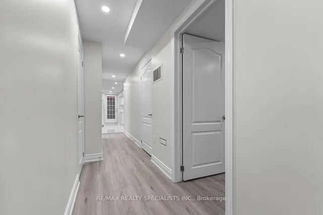 Additional image 33 of 63 Weather Vane Lane