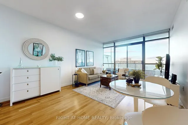 Additional image 5 of 281 Mutual St Unit 2708