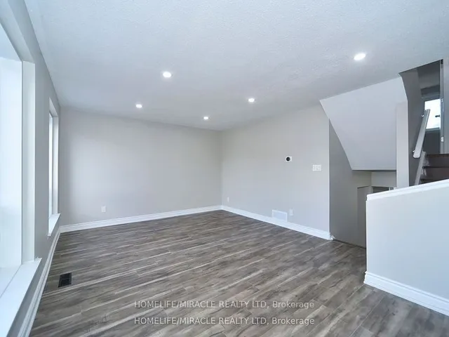 Additional image 20 of 6429 Finch Ave Unit 82