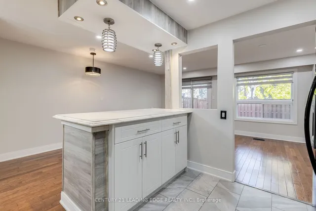 Additional image 10 of 107 FOSTER Cres