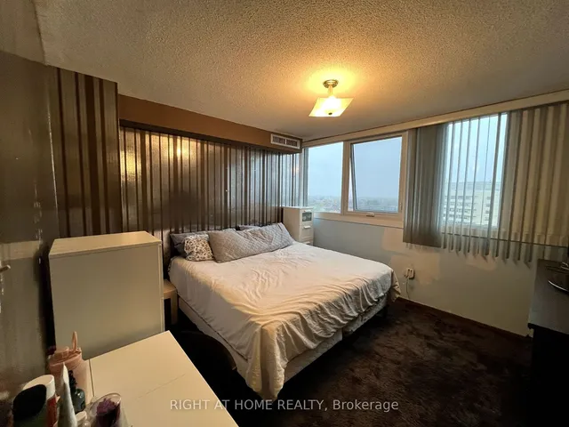 Additional image 14 of 150 Neptune Dr Unit 1204