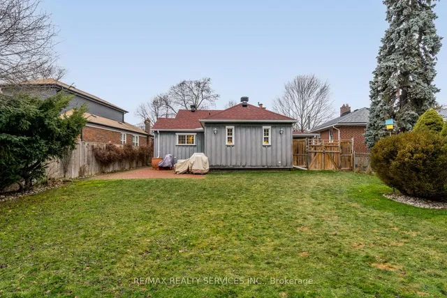 Additional image 33 of 111 Denison Ave