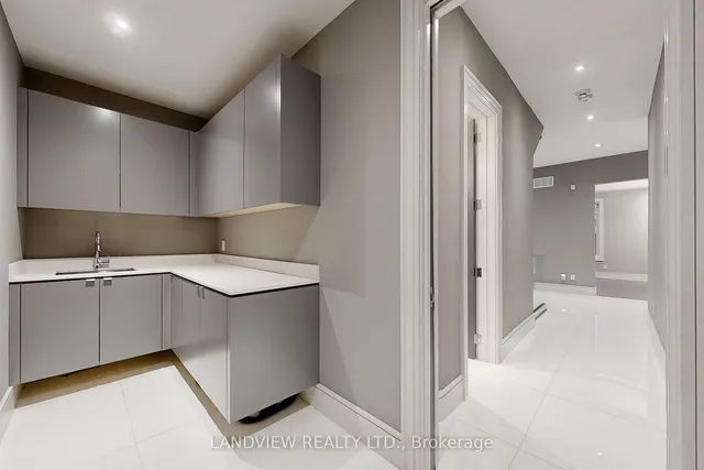 Additional image 12 of 38 Lorraine Dr