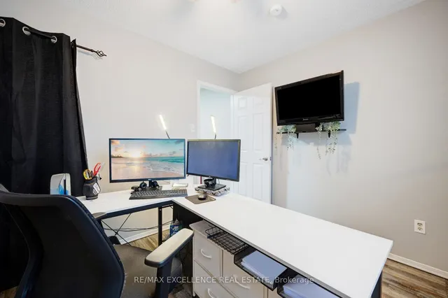 Additional image 22 of 4 Brookview Rd