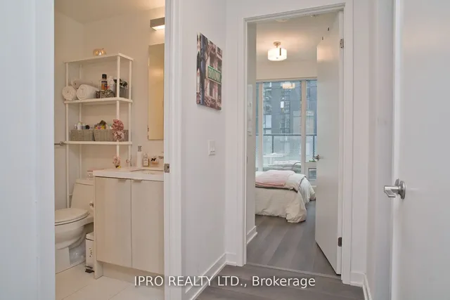 Additional image 17 of 125 Blue Jays Way Unit 1905