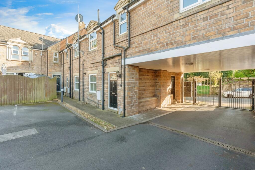 Additional image 4 of The Courtyard, Burnley, Lancashire, BB11