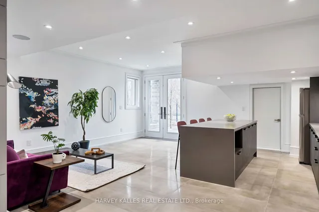 Additional image 30 of 837 ROYAL YORK Rd