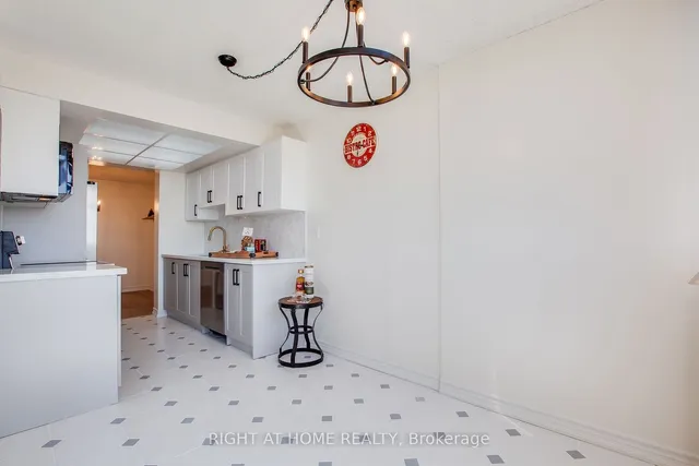 Additional image 17 of 80 Antibes Dr Unit 2008