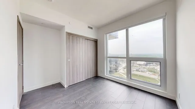 Additional image 32 of 27 McMahon Dr Unit 2908