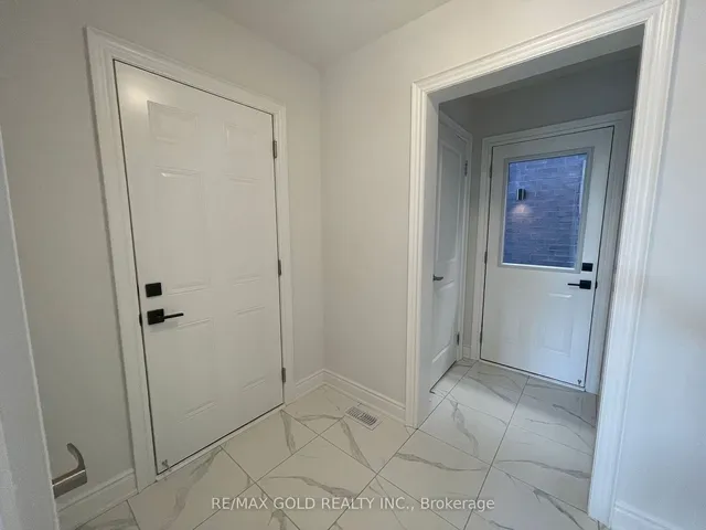 Additional image 20 of 31 Dolomite Dr