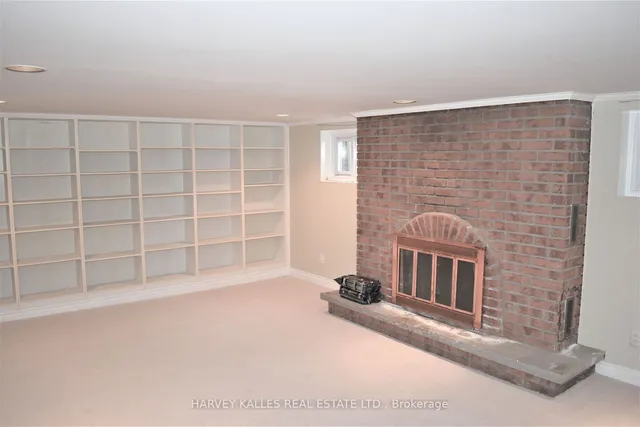 Additional image 16 of 85 Yonge Blvd