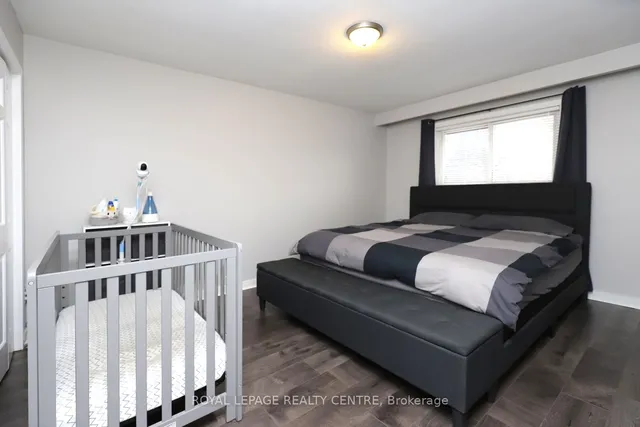 Additional image 20 of 18 Wright St