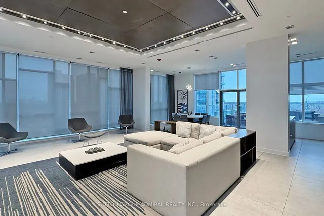 Additional image 28 of 28 Avondale Ave Unit 301