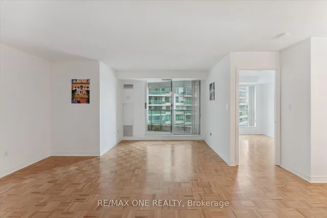 Additional image 14 of 7 Lorraine Dr Unit 909