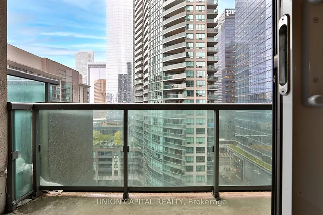 Additional image 6 of 19 Grand Trunk Cres Unit 1603