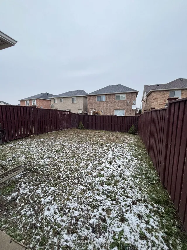 Additional image 29 of 17 Levida St