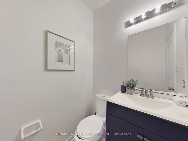 Additional image 15 of 8 Grackle Tr