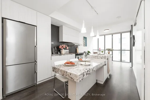 Additional image 5 of 101 Charles St Unit 617